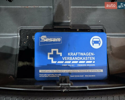 Серый Фольксваген Туран, объемом двигателя 0 л и пробегом 256 тыс. км за 11190 $, фото 53 на Automoto.ua