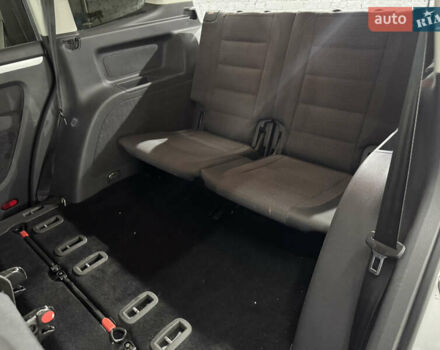 Серый Фольксваген Туран, объемом двигателя 0 л и пробегом 256 тыс. км за 11190 $, фото 48 на Automoto.ua