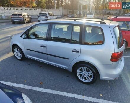 Серый Фольксваген Туран, объемом двигателя 1.6 л и пробегом 193 тыс. км за 11499 $, фото 4 на Automoto.ua