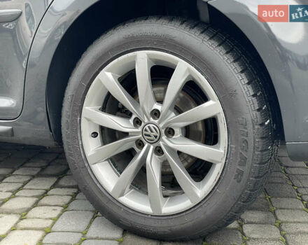 Серый Фольксваген Туран, объемом двигателя 1.6 л и пробегом 269 тыс. км за 10500 $, фото 7 на Automoto.ua