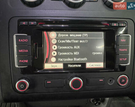 Серый Фольксваген Туран, объемом двигателя 0 л и пробегом 256 тыс. км за 11190 $, фото 33 на Automoto.ua