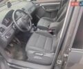 Сірий Фольксваген Туран, об'ємом двигуна 1.6 л та пробігом 210 тис. км за 12500 $, фото 7 на Automoto.ua