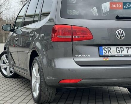 Серый Фольксваген Туран, объемом двигателя 2 л и пробегом 167 тыс. км за 14650 $, фото 21 на Automoto.ua