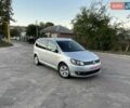 Серый Фольксваген Туран, объемом двигателя 1.4 л и пробегом 174 тыс. км за 9999 $, фото 197 на Automoto.ua