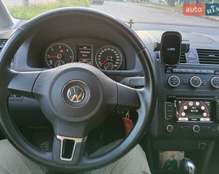 Сірий Фольксваген Туран, об'ємом двигуна 1.6 л та пробігом 280 тис. км за 11700 $, фото 22 на Automoto.ua