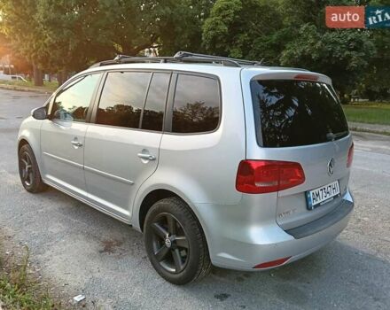 Сірий Фольксваген Туран, об'ємом двигуна 1.6 л та пробігом 280 тис. км за 11700 $, фото 7 на Automoto.ua