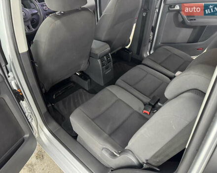 Серый Фольксваген Туран, объемом двигателя 0 л и пробегом 256 тыс. км за 11190 $, фото 44 на Automoto.ua