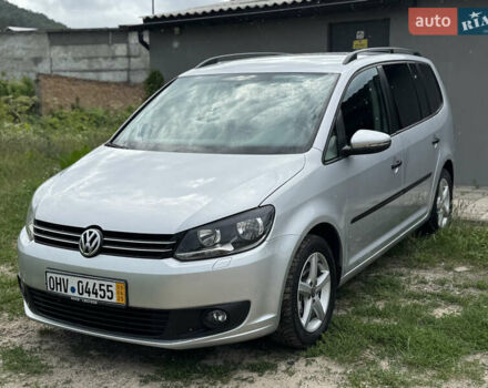 Серый Фольксваген Туран, объемом двигателя 0 л и пробегом 256 тыс. км за 11190 $, фото 72 на Automoto.ua