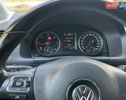 Сірий Фольксваген Туран, об'ємом двигуна 1.6 л та пробігом 252 тис. км за 10900 $, фото 18 на Automoto.ua