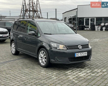 Серый Фольксваген Туран, объемом двигателя 1.6 л и пробегом 269 тыс. км за 10500 $, фото 13 на Automoto.ua