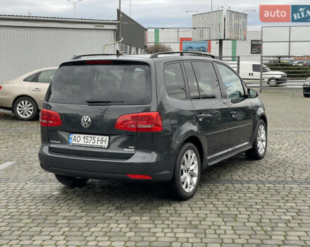 Серый Фольксваген Туран, объемом двигателя 1.6 л и пробегом 269 тыс. км за 10500 $, фото 9 на Automoto.ua