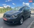 Сірий Фольксваген Туран, об'ємом двигуна 1.97 л та пробігом 226 тис. км за 13200 $, фото 1 на Automoto.ua