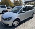 Серый Фольксваген Туран, объемом двигателя 1.6 л и пробегом 205 тыс. км за 9508 $, фото 1 на Automoto.ua