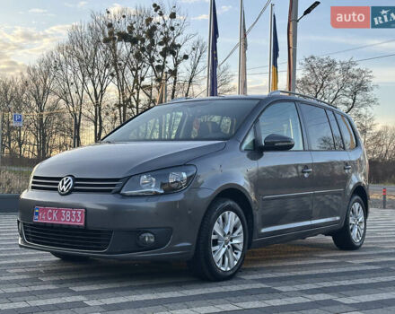 Серый Фольксваген Туран, объемом двигателя 2 л и пробегом 253 тыс. км за 12700 $, фото 35 на Automoto.ua