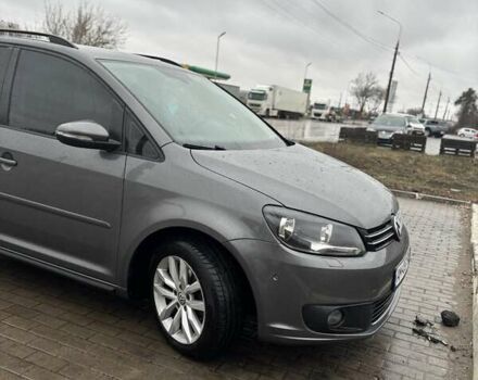 Сірий Фольксваген Туран, об'ємом двигуна 1.6 л та пробігом 250 тис. км за 11500 $, фото 1 на Automoto.ua