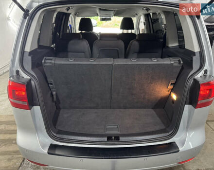 Серый Фольксваген Туран, объемом двигателя 0 л и пробегом 256 тыс. км за 11190 $, фото 50 на Automoto.ua