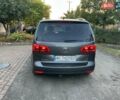 Сірий Фольксваген Туран, об'ємом двигуна 1.6 л та пробігом 252 тис. км за 10900 $, фото 6 на Automoto.ua