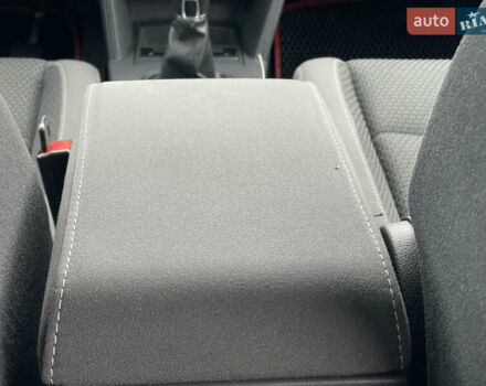 Серый Фольксваген Туран, объемом двигателя 1.6 л и пробегом 269 тыс. км за 10500 $, фото 21 на Automoto.ua