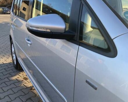 Серый Фольксваген Туран, объемом двигателя 1.6 л и пробегом 258 тыс. км за 10900 $, фото 12 на Automoto.ua