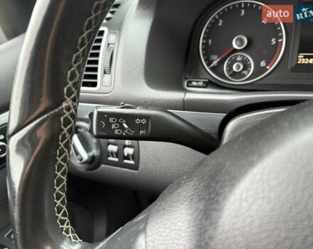 Серый Фольксваген Туран, объемом двигателя 1.6 л и пробегом 236 тыс. км за 12300 $, фото 23 на Automoto.ua