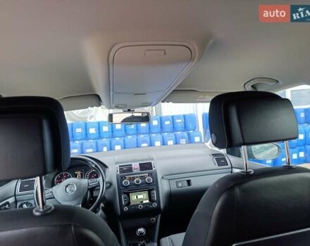 Сірий Фольксваген Туран, об'ємом двигуна 1.6 л та пробігом 228 тис. км за 11700 $, фото 93 на Automoto.ua