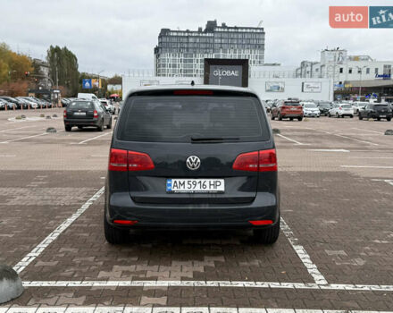 Сірий Фольксваген Туран, об'ємом двигуна 2 л та пробігом 342 тис. км за 9600 $, фото 2 на Automoto.ua