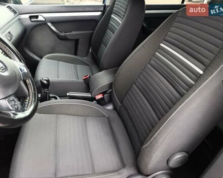 Сірий Фольксваген Туран, об'ємом двигуна 1.6 л та пробігом 228 тис. км за 11700 $, фото 84 на Automoto.ua