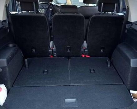 Серый Фольксваген Туран, объемом двигателя 1.6 л и пробегом 210 тыс. км за 13500 $, фото 13 на Automoto.ua