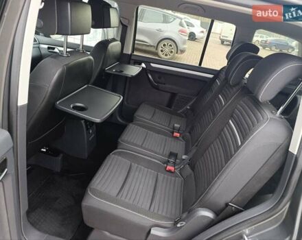 Сірий Фольксваген Туран, об'ємом двигуна 1.6 л та пробігом 228 тис. км за 11700 $, фото 89 на Automoto.ua