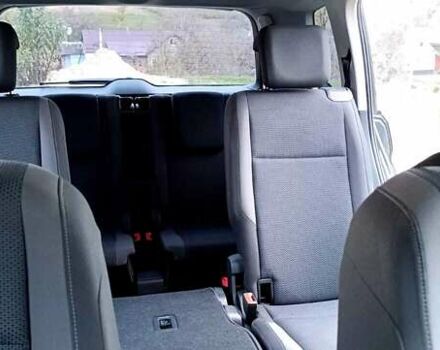 Серый Фольксваген Туран, объемом двигателя 1.6 л и пробегом 210 тыс. км за 13500 $, фото 10 на Automoto.ua