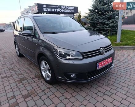 Сірий Фольксваген Туран, об'ємом двигуна 1.6 л та пробігом 228 тис. км за 11700 $, фото 1 на Automoto.ua