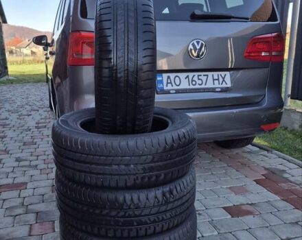 Сірий Фольксваген Туран, об'ємом двигуна 1.97 л та пробігом 268 тис. км за 13500 $, фото 45 на Automoto.ua