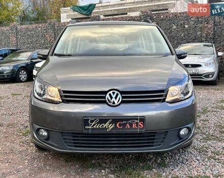 Серый Фольксваген Туран, объемом двигателя 1.6 л и пробегом 267 тыс. км за 11200 $, фото 1 на Automoto.ua