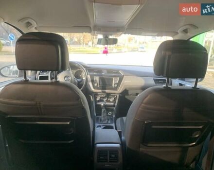 Серый Фольксваген Туран, объемом двигателя 1.97 л и пробегом 255 тыс. км за 15700 $, фото 14 на Automoto.ua