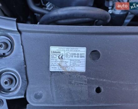 Сірий Фольксваген Туран, об'ємом двигуна 1.97 л та пробігом 268 тис. км за 13500 $, фото 51 на Automoto.ua