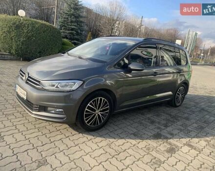 Серый Фольксваген Туран, объемом двигателя 1.97 л и пробегом 255 тыс. км за 15700 $, фото 4 на Automoto.ua