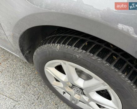 Серый Фольксваген Туран, объемом двигателя 1.6 л и пробегом 230 тыс. км за 13300 $, фото 10 на Automoto.ua