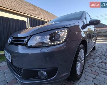 Сірий Фольксваген Туран, об'ємом двигуна 1.97 л та пробігом 268 тис. км за 13500 $, фото 4 на Automoto.ua