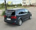 Серый Фольксваген Туран, объемом двигателя 2 л и пробегом 272 тыс. км за 11000 $, фото 6 на Automoto.ua