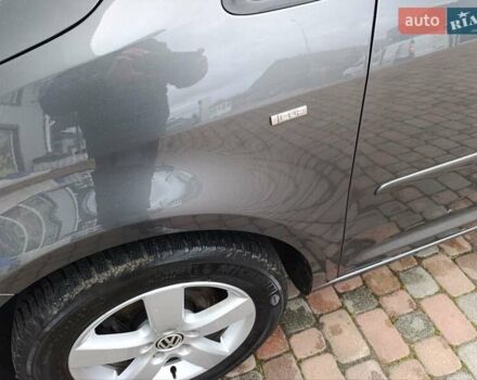 Сірий Фольксваген Туран, об'ємом двигуна 1.6 л та пробігом 228 тис. км за 11700 $, фото 67 на Automoto.ua