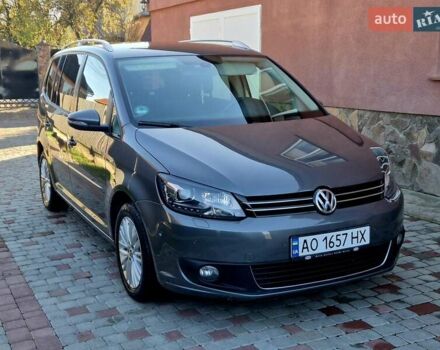 Сірий Фольксваген Туран, об'ємом двигуна 1.97 л та пробігом 268 тис. км за 13500 $, фото 11 на Automoto.ua