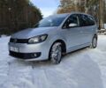 Сірий Фольксваген Туран, об'ємом двигуна 1.97 л та пробігом 235 тис. км за 15400 $, фото 1 на Automoto.ua
