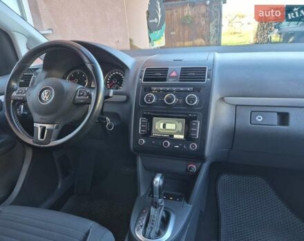 Сірий Фольксваген Туран, об'ємом двигуна 1.97 л та пробігом 268 тис. км за 13500 $, фото 31 на Automoto.ua
