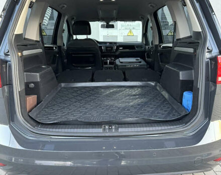 Сірий Фольксваген Туран, об'ємом двигуна 1.97 л та пробігом 268 тис. км за 16500 $, фото 13 на Automoto.ua