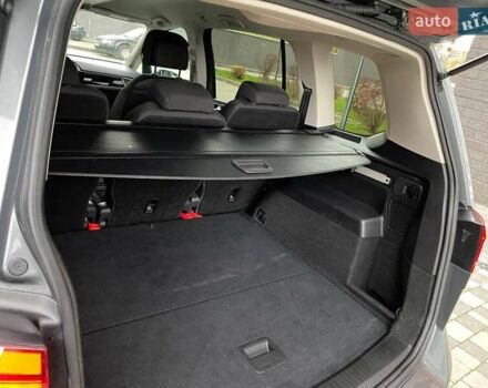 Серый Фольксваген Туран, объемом двигателя 1.97 л и пробегом 198 тыс. км за 20300 $, фото 63 на Automoto.ua