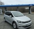 Серый Фольксваген Туран, объемом двигателя 1.6 л и пробегом 302 тыс. км за 13550 $, фото 1 на Automoto.ua