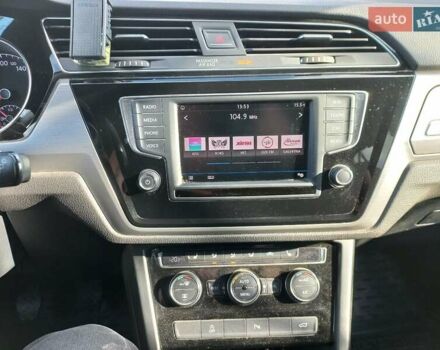 Серый Фольксваген Туран, объемом двигателя 1.6 л и пробегом 240 тыс. км за 14950 $, фото 13 на Automoto.ua