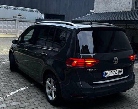 Сірий Фольксваген Туран, об'ємом двигуна 1.97 л та пробігом 317 тис. км за 15200 $, фото 1 на Automoto.ua