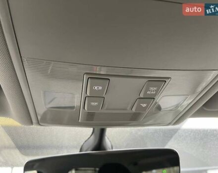 Серый Фольксваген Туран, объемом двигателя 1.97 л и пробегом 280 тыс. км за 14400 $, фото 39 на Automoto.ua