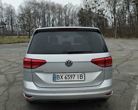 Серый Фольксваген Туран, объемом двигателя 1.6 л и пробегом 302 тыс. км за 13550 $, фото 15 на Automoto.ua